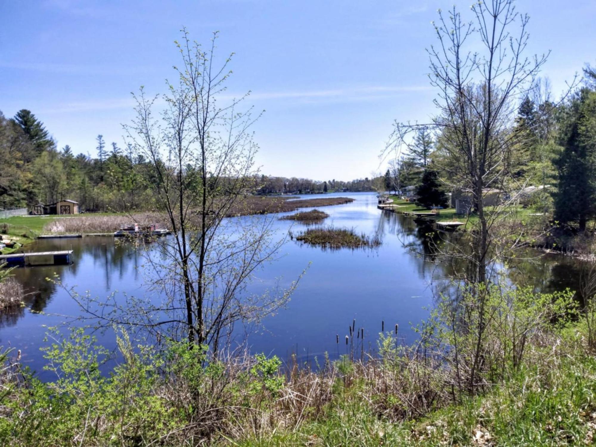 Lake Paradise Luaran gambar